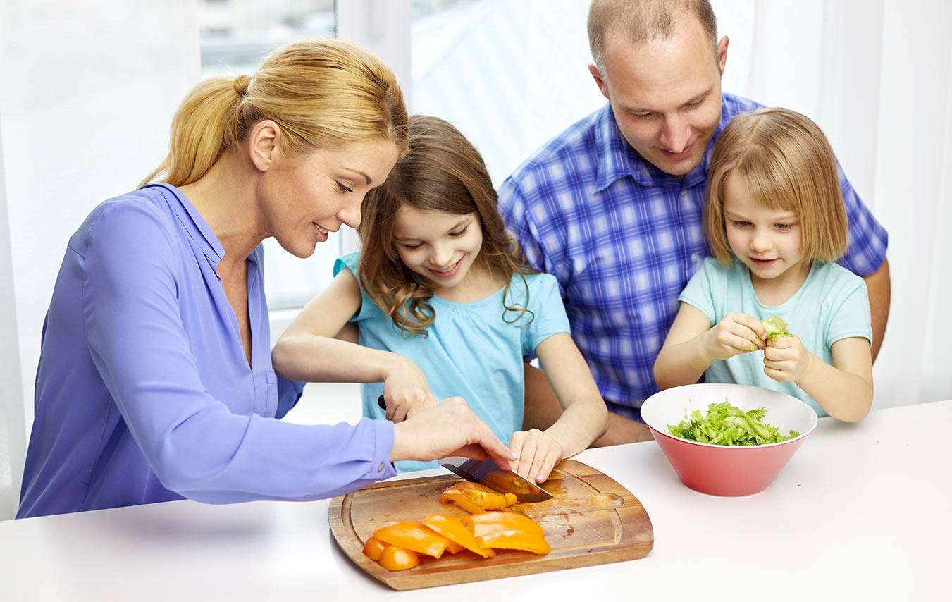 تجربه ای لذت بخش: آشپزی همراه کودک